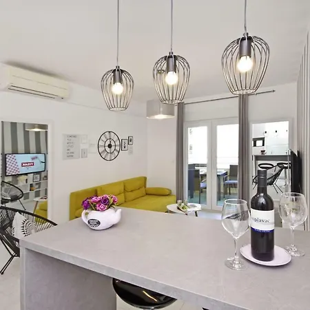 Dalija Apartment *